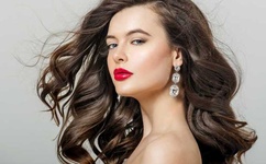 强姧美女动态图片